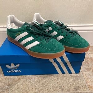 Green Adidas Gazelle Indoor